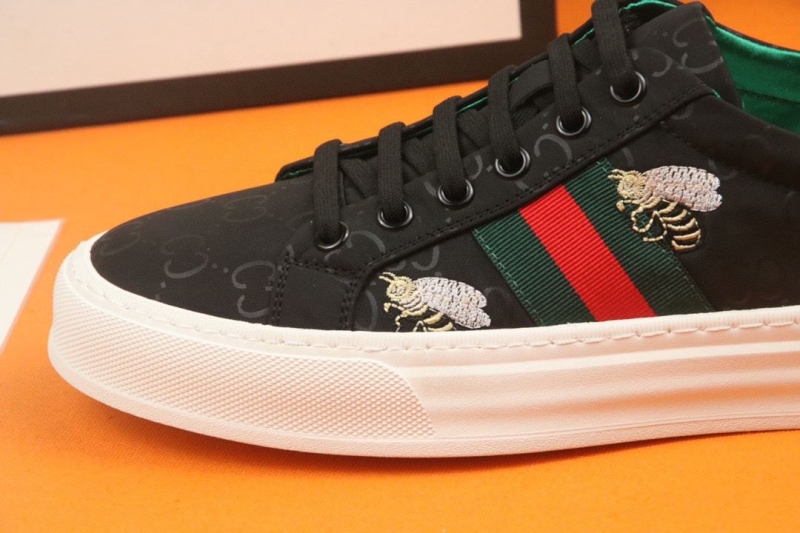 Gucci Casual Shoes